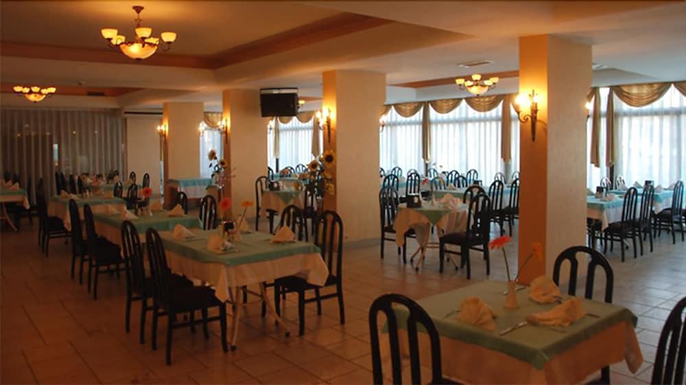 Derici Hotel Kusadasi Luaran gambar